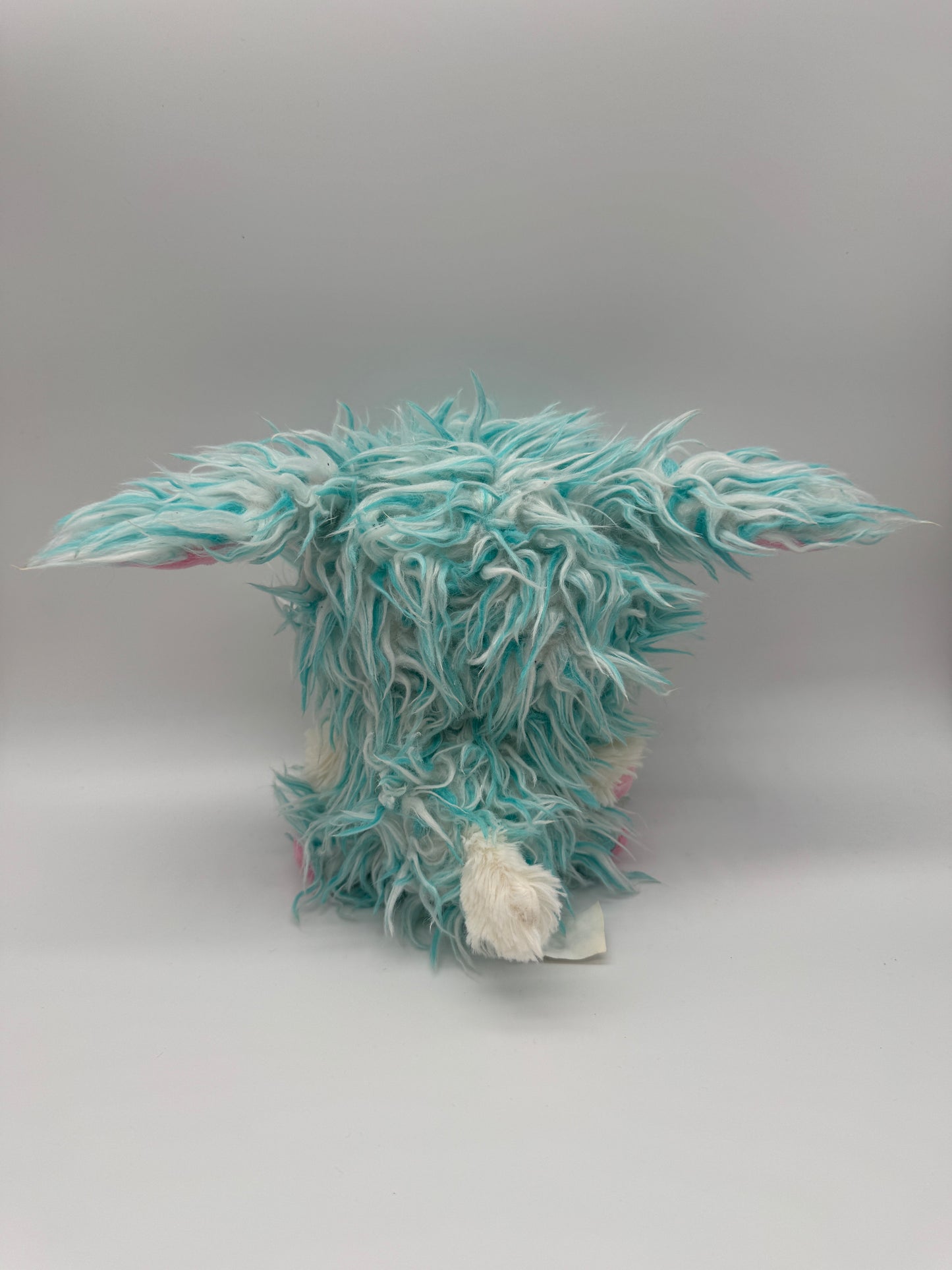 Hase blau struppig