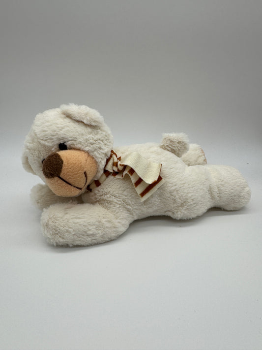 Teddybär liegend